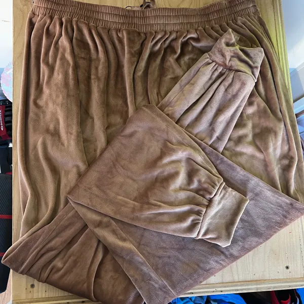Velour Wide Leg Track Sweat Pants Womens XL Tan Lounge Elastic Waist NWT - Image 2