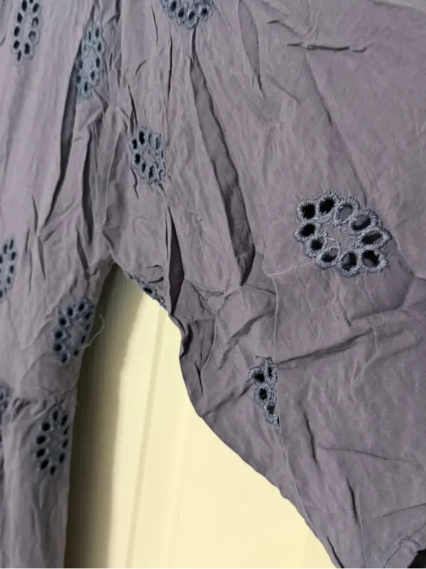 Blue/Gray eyelet cover up midi dress with tie back detail; size small/medium - Image 4