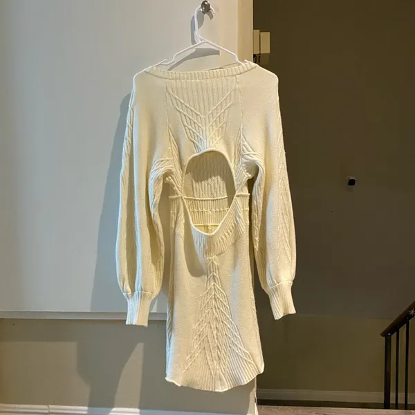 Free people Elegant Cream Knit long sleeve sweater mini Dress, size S - Image 4