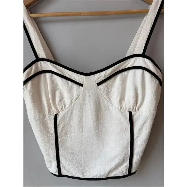 Sienna Sky Linen Blend Crop Tank Top - Image 2