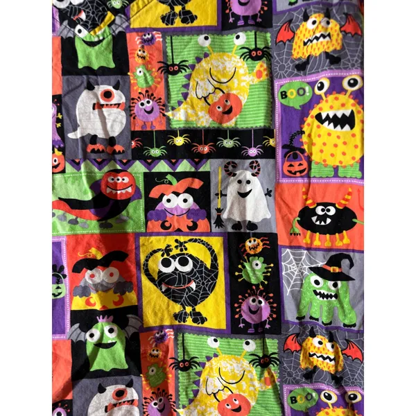 Bio Bring It On Women's Size M Halloween V-Neck Scrub Top Ghosts Monsters - Image 3