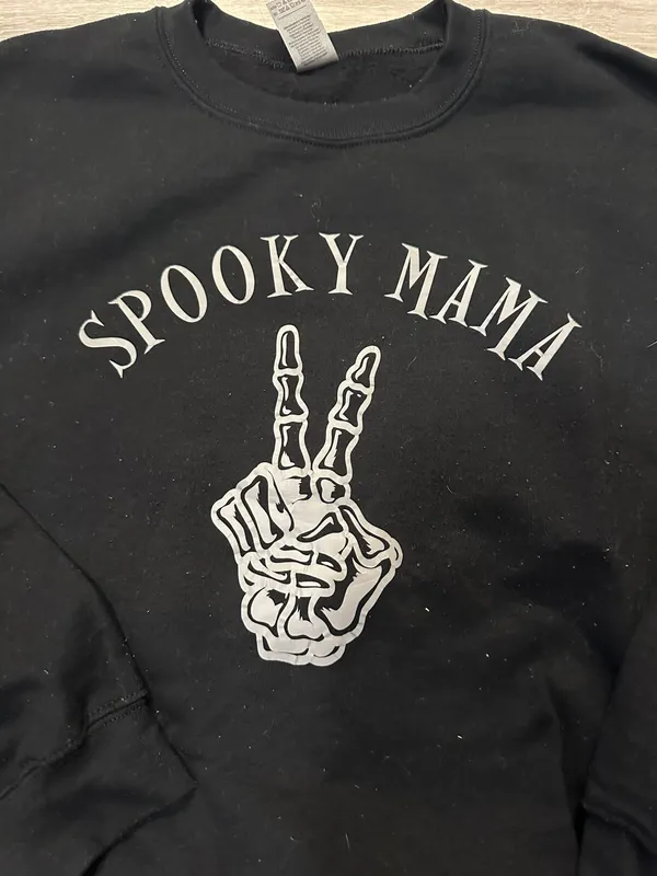 Gildan Spooky Mama Crew Neck - Image 2