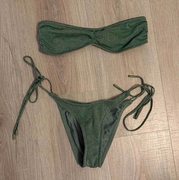 Triangl Bikini - Image 4
