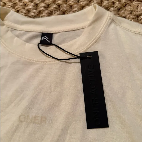 Oner Active NWT go to muscle crop tank in off white women’s size medium - Image 6
