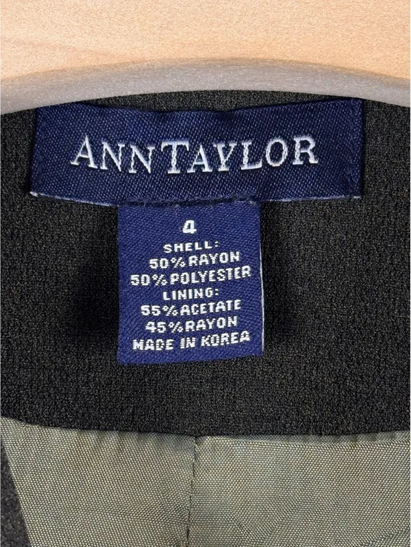 Ann Taylor Vintage Black Skirt Suit Set Blazer Pencil Skirt Size 4 Career - Image 3