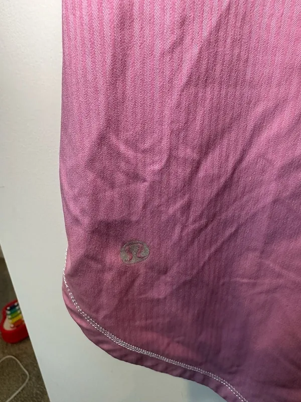 Lululemon Pink Sleeveless Polo Tank Top with White Collar - Image 3
