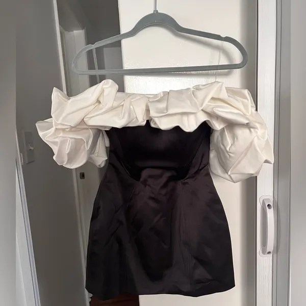 BABYBoo Off-Shoulder Black & White Ruffle Mini Dress S - Image 7