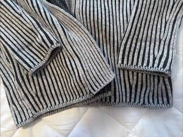 lululemon Restore Wrap Cardigan Black/Gray - Image 3