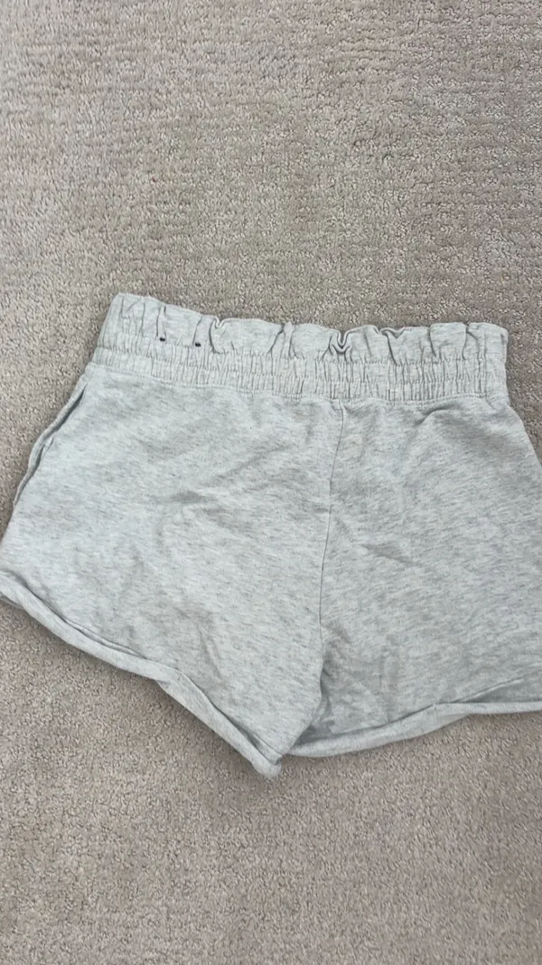 hollister grey sweat shorts  - Image 3