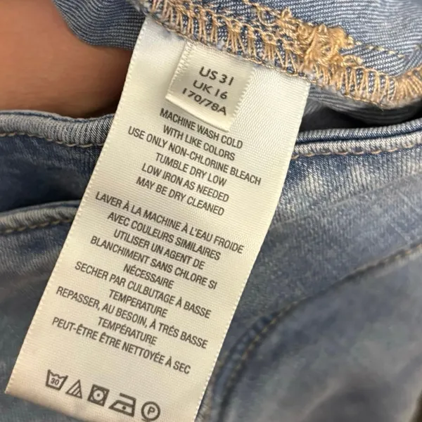 We The Free FP Blue Denim Pull On Venice Flare Jeans Size Large 31 - Image 5