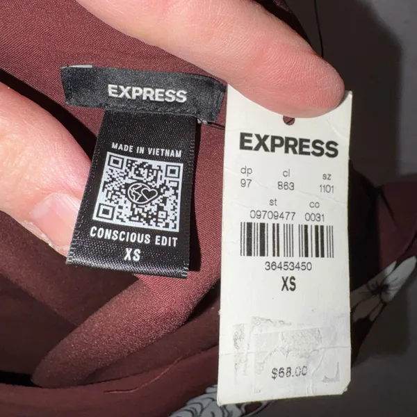 NWT Express square neck Floral Crop Top XS Burgundy Square Neck Sleeveless‎ - Image 8