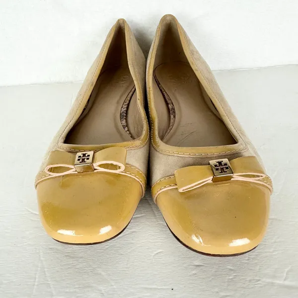 Tory Burch Cap Toe Ballet Flats Size 9 Suede Patent Leather Butter Yellow Tan - Image 5