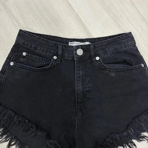 Garage Black Mini Festival Cheeky Denim Shorts Size 25 - Image 2
