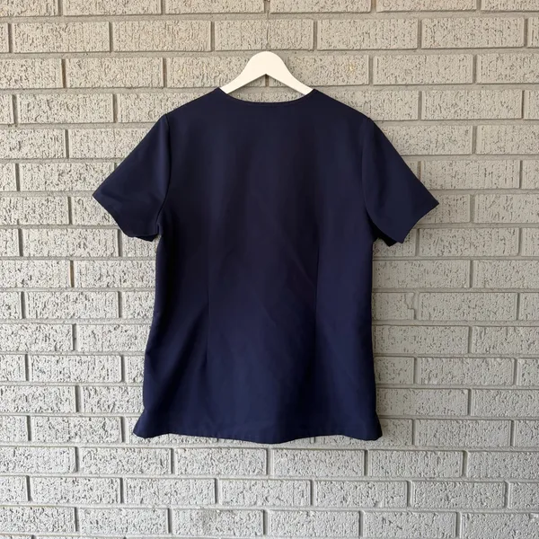 Figs Casma Three-Pocket Scrub Top Navy Blue Size Medium - Image 5