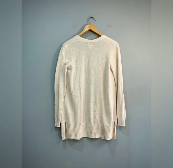 Cream Old Navy Oversized Open Sweater Size XS EUC - Image 4
