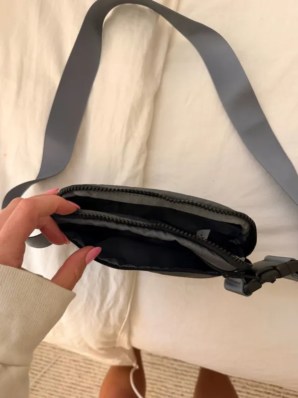 Lululemon Belt Bag - Image 5