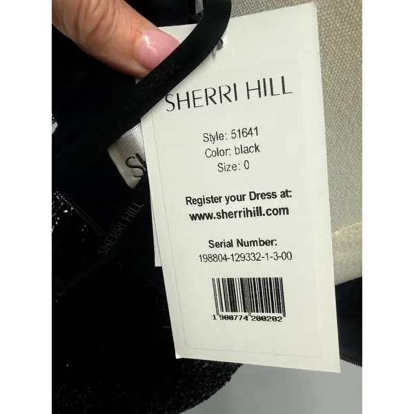 Sherri Hill 51641 Black Beaded V-Neck‎ Gown NWT Size 0 $798 - Image 6
