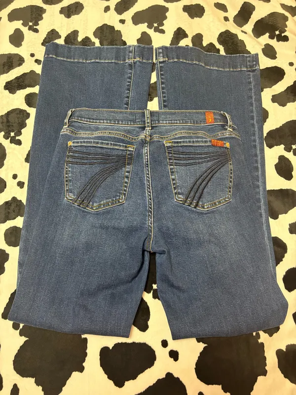 7 For All Mankind Jeans Bootcut Women’s - Image 3