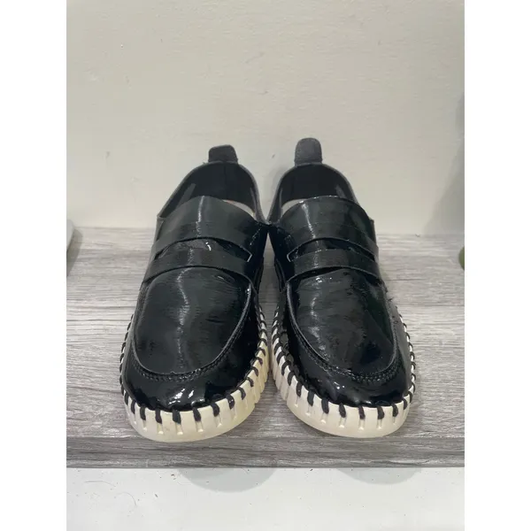 Ilse Jacobsen Tulip Black Patent Loafers Scalloped Sole Slip‎ On Shoes Size 36 - Image 2