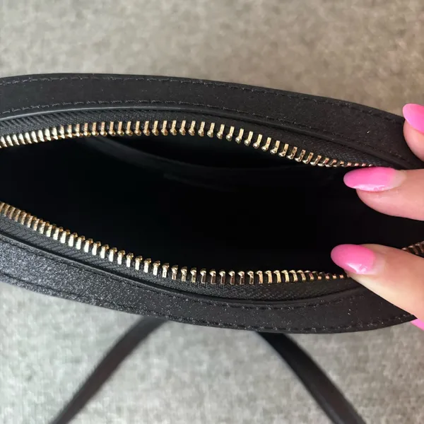 KATE SPADE Glimmer Oval Camera Bag - Image 4