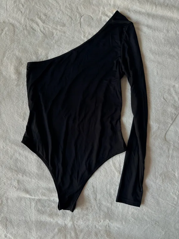 SHEIN Black One Shoulder Bodysuit Medium - Image 3
