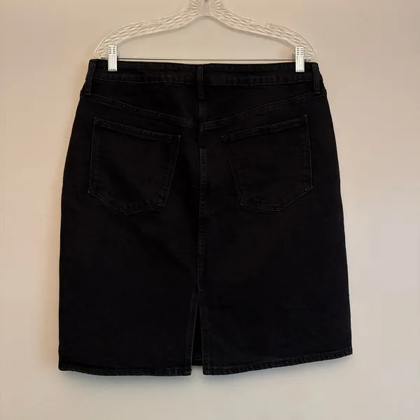 OLD NAVY Black denim midi skirt with pockets sz 14 ✨ - Image 5