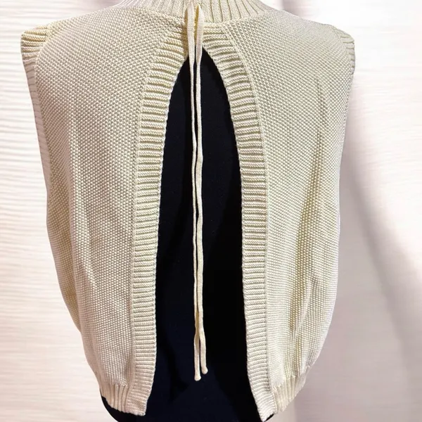 Sleeveless Knit Sweater Vest - Cream - Image 2