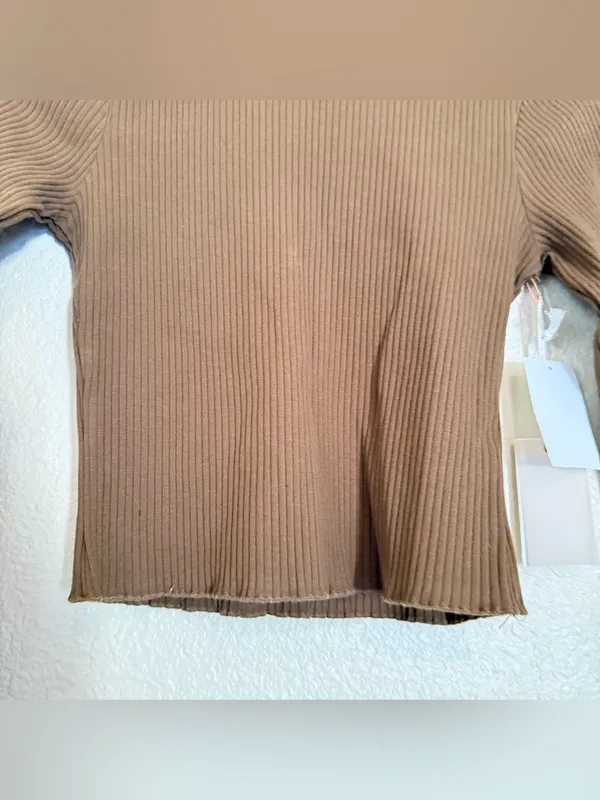Good American Women's Sepia Mock Neck Long Sleeve Crop Top Size 1 - Image 3
