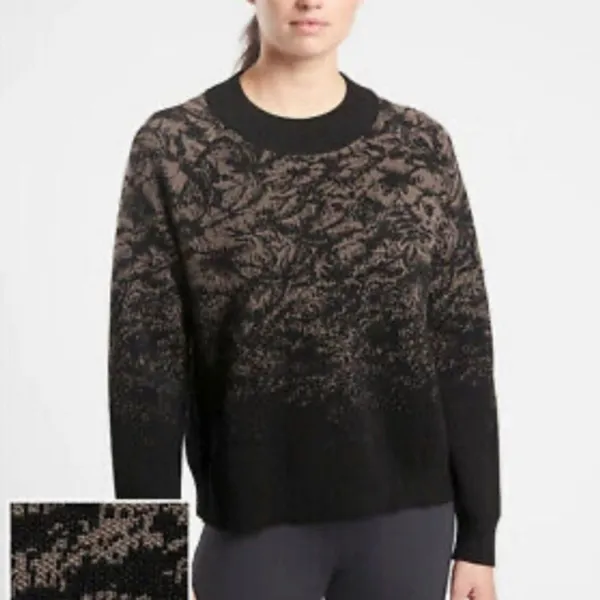 Athleta Women Jacquard Crew‎ Sweater in Frosted Floral Black And Tan Extra Small - Image 2