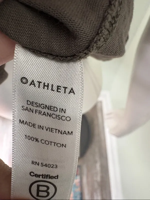 Athleta Organic Olive Green Daily Crop Short Sleeve Tee Medium - Image 6