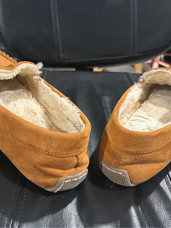 Plush-Lined Casual Moccasin Slippers in Camel Tan - Image 7
