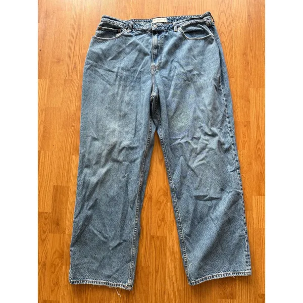 Abercrombie & Fitch Curve Love High Rise The Loose Jean Size 18 - Image 2