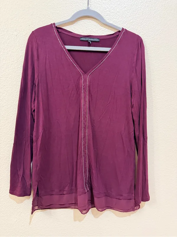 White House Black Market Burgundy Embellished V-Neck Chiffon Hem Top M - Image 2