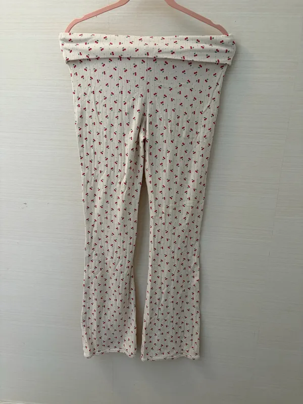 forever 21 Cherry loungewear set - Image 4