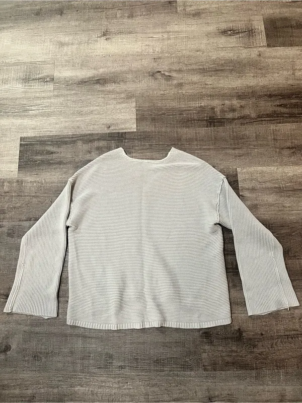 FREE PEOPLE La Brea V Neck Sweater in Grey - Image 3