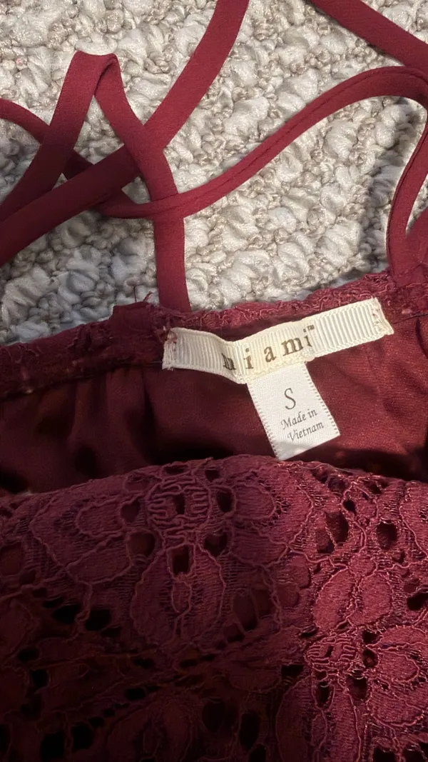 Women's Burgundy Lace Strappy Dress miami small - Image 5