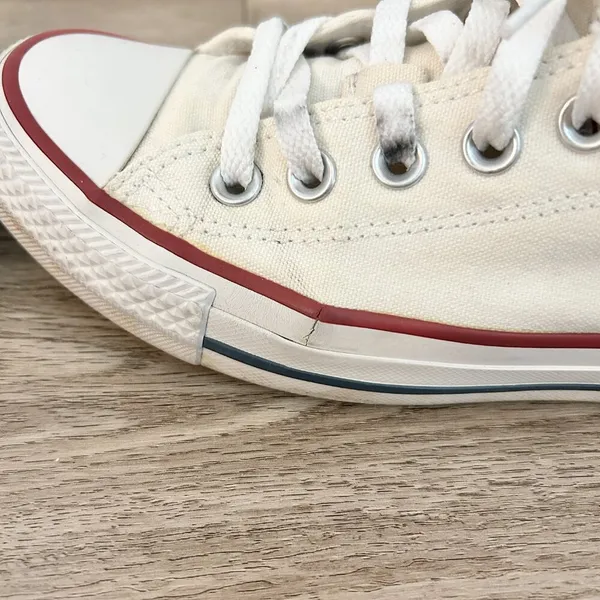 Converse Women's White Low Top Sneakers Size 6.5 - Image 11