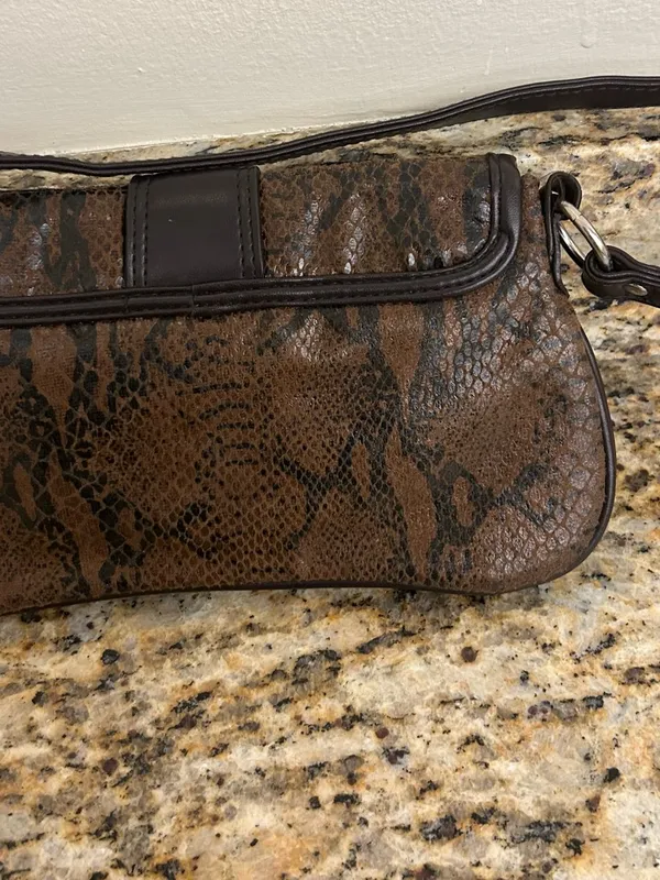 Bag Brown Textured faux Leather Shoulder Bag with Buckle Detail - Image 4