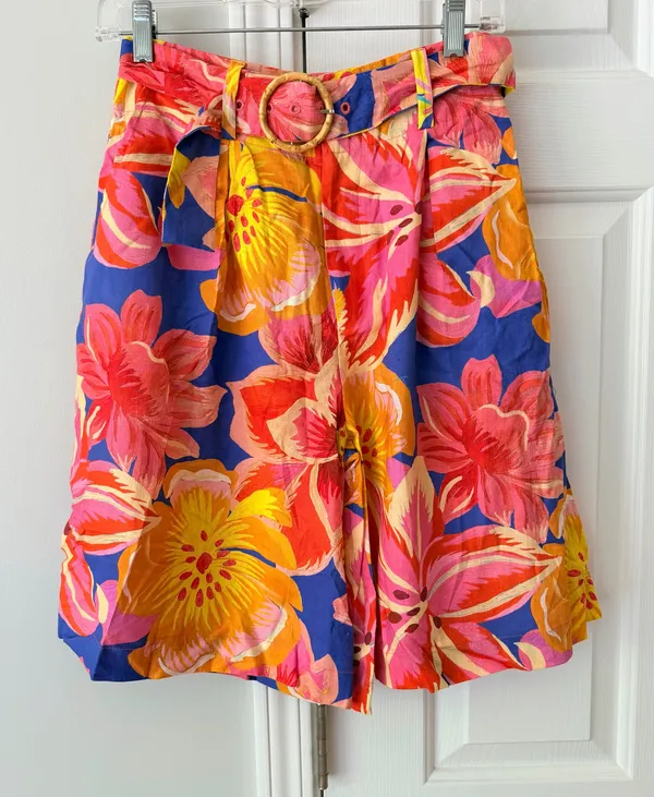 Farm Rio Linen Blend Belted Floral Bermuda Shorts, Size XS - Image 6