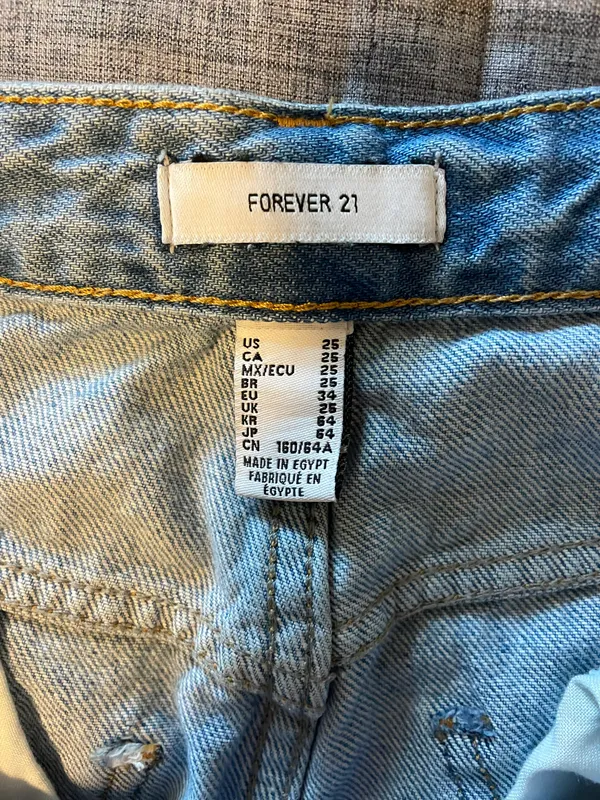 Forever 21 High Waisted Jeans - Image 6