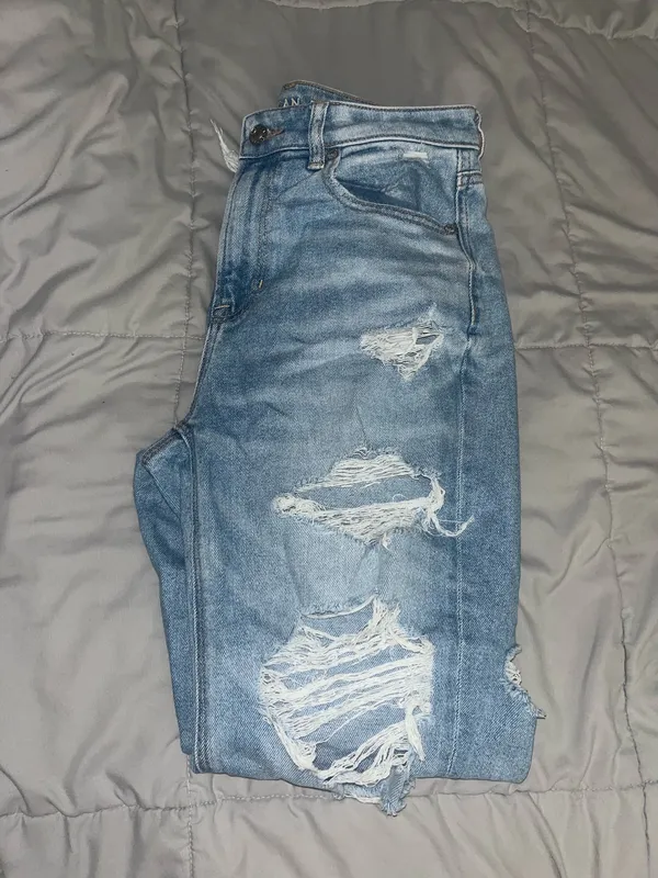 American Eagle Stretch Ripped Mom Jean - Image 2
