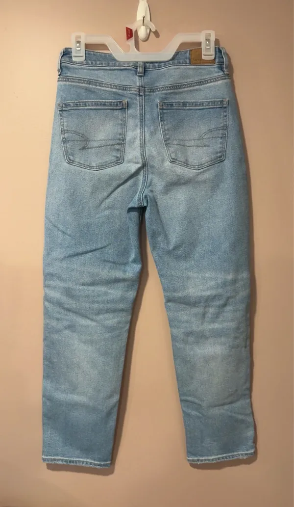 American Eagle Outfitters Distressed Mom Jeans Straight Light Wash Denim 4 - Image 2