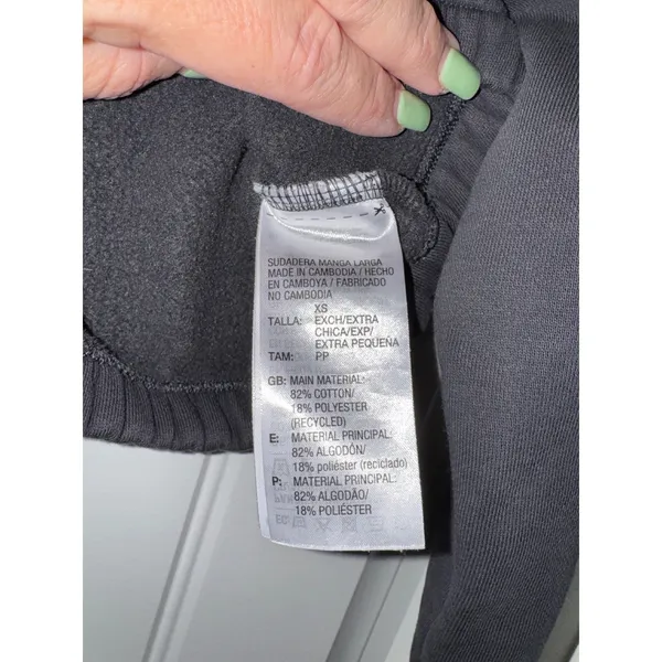Adidas Womens XS Quarter Zip Cropped Sweatshirt Charcoal Grey Mock Neck Pullover - Image 4