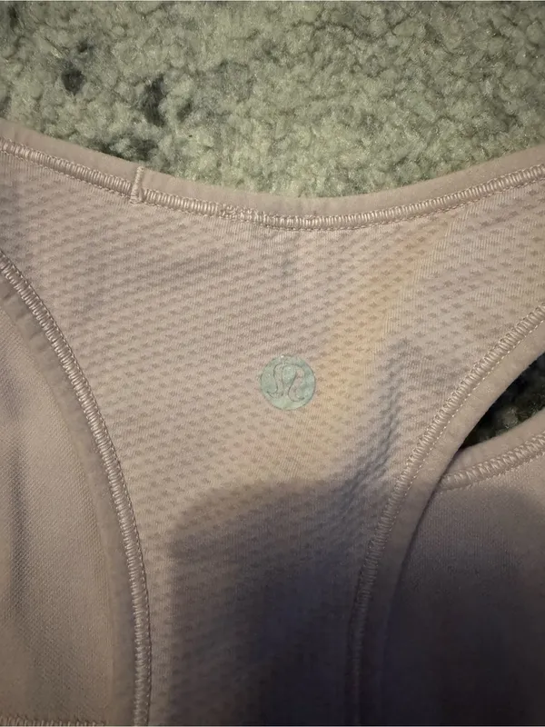 lululemon Like a Cloud Longline Bra Logo Wireless 8 - Image 3