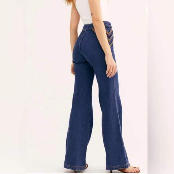 Free People Over The Rainbow Flare Jeans High Waisted Blue Women's Size 27‎ - Image 3