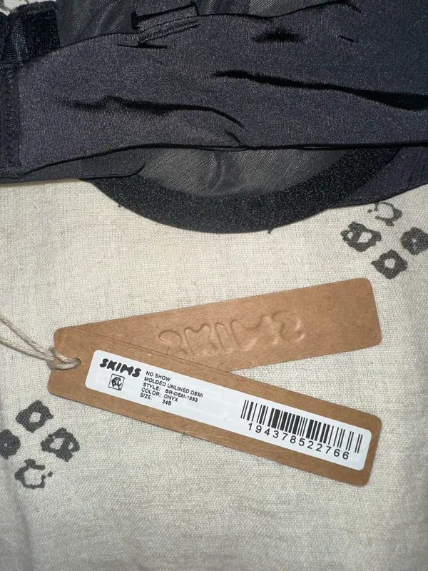 No Show Unlined Demi Bra - Image 3