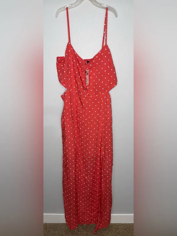 NWT Abercrombie maxi dress Coral Large - Image 2