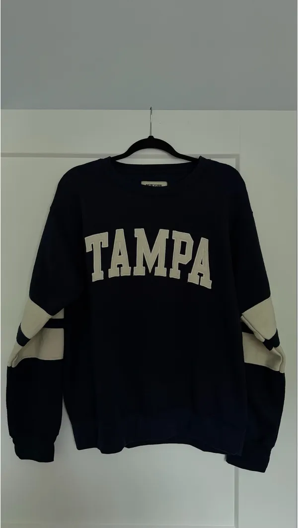 Tampa Navy Blue Crewneck Size L - Image 3