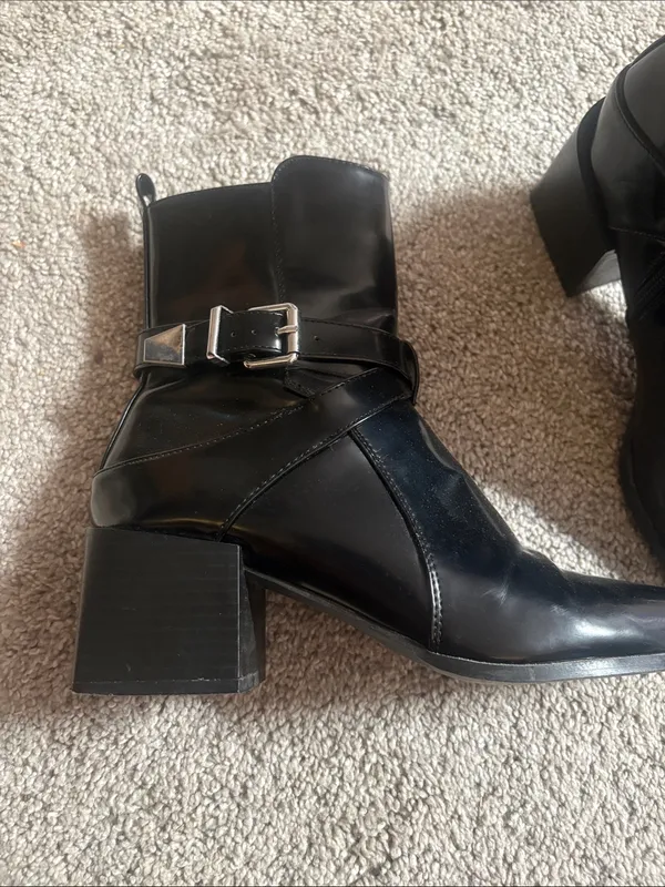 Women's Black Buckle Strap Ankle Booties size 6 - Image 5