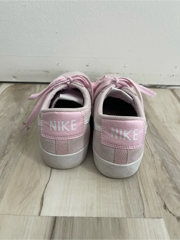 Women's Pink Suede Low-Top Nike Sneakers - Image 3